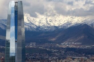 Pronóstico: Lluvias podrían regresar a Santiago este fin de semana con descenso de temperaturas