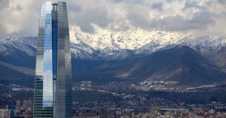 Pronóstico: Lluvias podrían regresar a Santiago este fin de semana con descenso de temperaturas