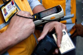 Licencia de conducir digital ya está disponible en la Región Metropolitana: revisa cómo obtenerla
