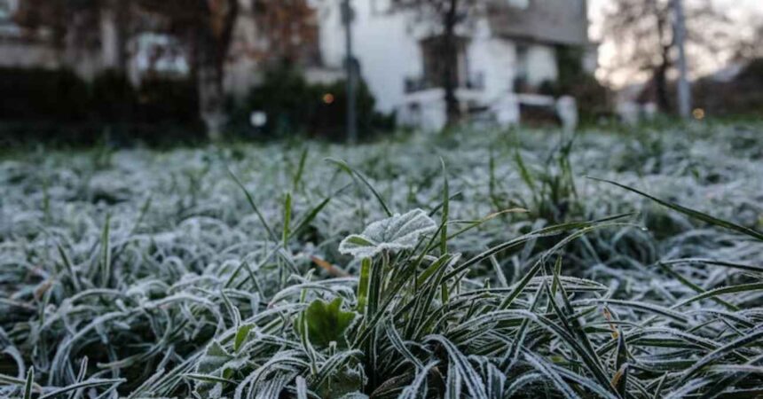 Emiten advertencia agrometeorológica por heladas de hasta -3°C en seis regiones del país