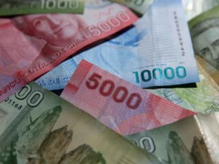 Sueldo mínimo en Chile: Conoce la fecha y el monto del próximo aumento a $539.000
