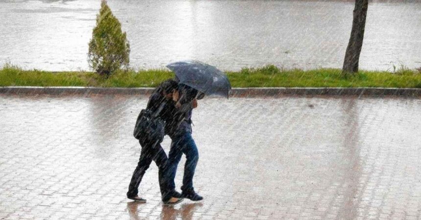 Lluvias llegarán a ocho regiones del país este martes 9 de septiembre