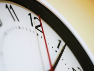 Cambio de hora en Chile: así será el próximo ajuste en 2026