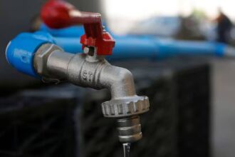 Megacorte de agua en Santiago: revisa comunas y horarios sin suministro
