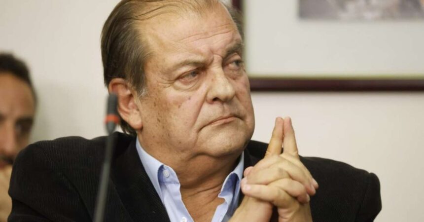 Francisco Vidal renuncia al directorio de TVN tras críticas de José Antonio Kast