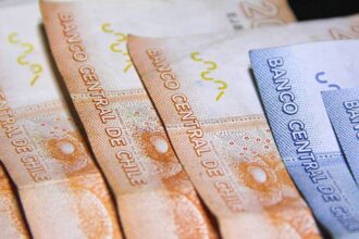 Alza del sueldo mínimo: ¿cuándo subirán los actuales $529 mil en Chile?