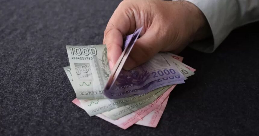 Beneficios para cesantes en octubre: revisa los apoyos disponibles y cómo solicitarlos