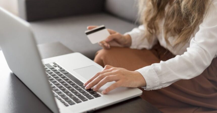 Compras en tiendas digitales extranjeras: desde el 25 de octubre comenzará el cobro del IVA